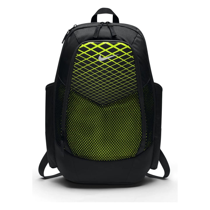 green nike mesh backpack Brasilia JDI Mini (11L) Its two zippered pockets for accessories keep your essentials well Nike Brasilia Mesh Backpack Black